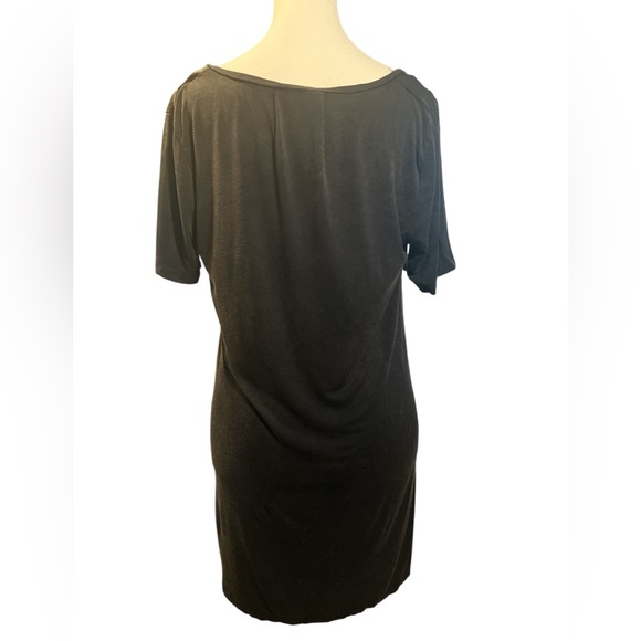 POL Black Short Sleeve Deep V-Neck Top - Picture 6 of 6